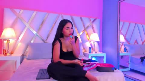 Jade online show from 10.16.25