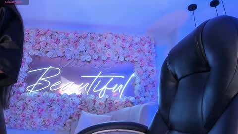 JADE EVANS online show from 12.30.24