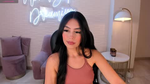 JADE EVANS online show from 01.23.25