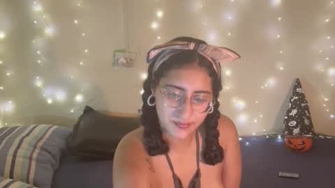 Jade online show from 10.28.25