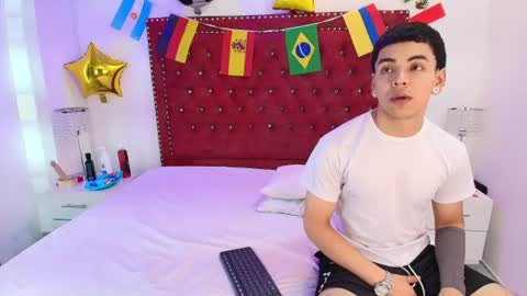 Jaden and Sofia  online show from 06.19.26