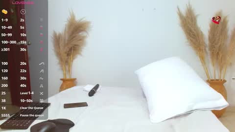 Snapshot of jadiya_hot chatting on 12.24.24 jadiya Hot online show from 12.24.24