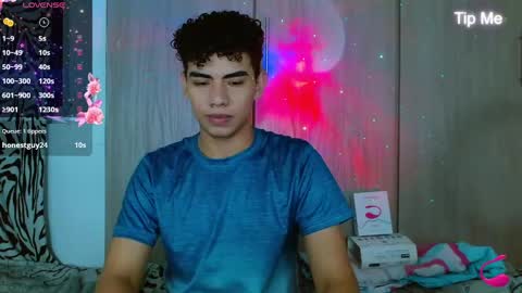 javi15  online show from 12.12.24