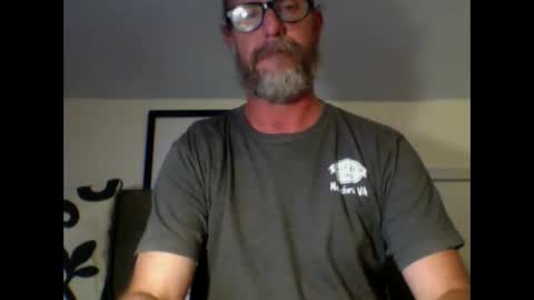 Snapshot of jahlove031869 chatting on 11.10.25 Allen online show from 11.10.25