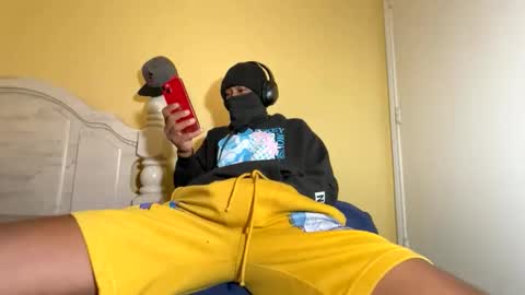 Snapshot of jahnndoeee chatting on 05.27.26 jahnndoeee online show from 05.27.26