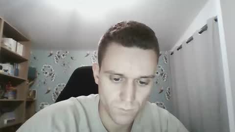 Snapshot of jaimelesexx13 chatting on 11.15.25 For my sk y p e ask online show from 11.15.25