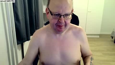 Snapshot of jake230975 chatting on 04.13.26 Jake2309 online show from 04.13.26