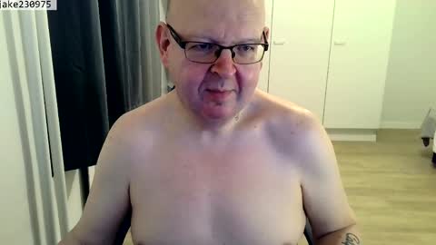 Snapshot of jake230975 chatting on 04.21.26 Jake2309 online show from 04.21.26