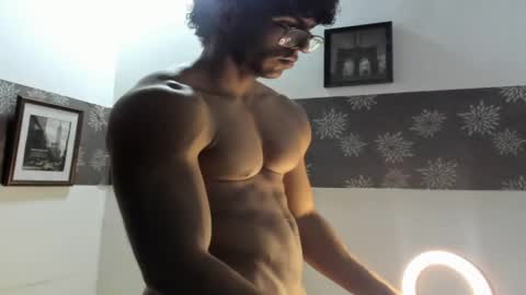 jake_hill1 online show from 01.13.25