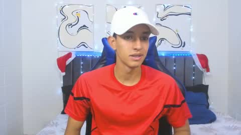 Snapshot of jake_shadow14 chatting on 12.10.24 Hi guys im new 3 online show from 12.10.24