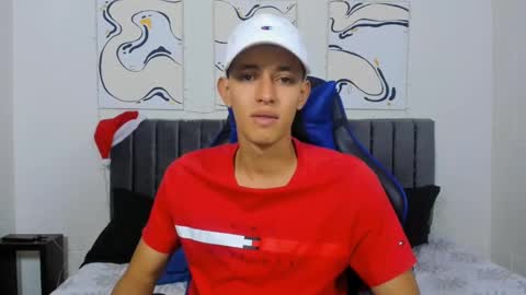 Snapshot of jake_shadow14 chatting on 12.21.24 Hi guys im new 3 online show from 12.21.24