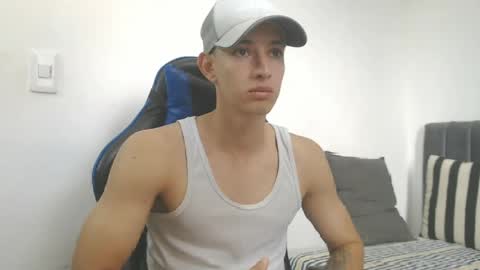 Snapshot of jake_shadow14 chatting on 04.22.26 Hi guys im new 3 online show from 04.22.26