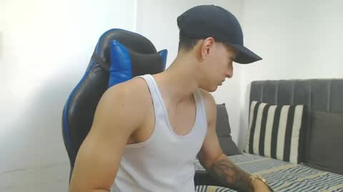 Snapshot of jake_shadow14 chatting on 04.23.26 Hi guys im new 3 online show from 04.23.26