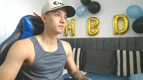 Snapshot of jake_shadow14 chatting on 04.29.26 Hi guys im new 3 online show from 04.29.26