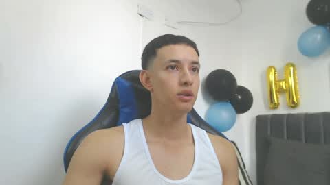 Snapshot of jake_shadow14 chatting on 04.30.26 Hi guys im new 3 online show from 04.30.26
