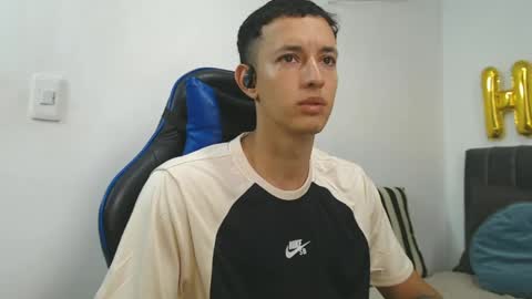 Snapshot of jake_shadow14 chatting on 05.25.26 Hi guys im new 3 online show from 05.25.26