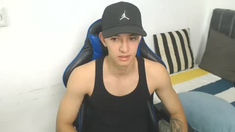 Snapshot of jake_shadow14 chatting on 06.26.26 Hi guys im new 3 online show from 06.26.26