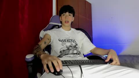Snapshot of jake_tripp__ chatting on 03.06.26 jake online show from 03.06.26