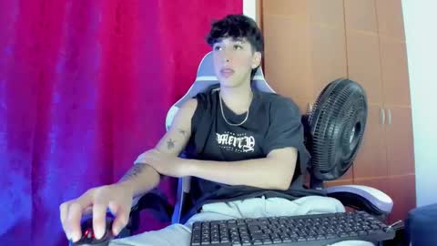 Snapshot of jake_tripp__ chatting on 03.13.26 jake online show from 03.13.26