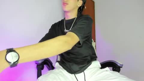 Snapshot of jake_tripp__ chatting on 05.12.26 jake online show from 05.12.26