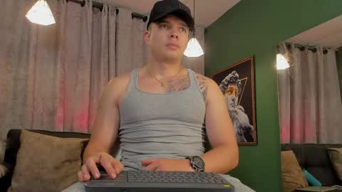 Snapshot of jakee_tyler chatting on 05.04.26 Jake Tyler online show from 05.04.26