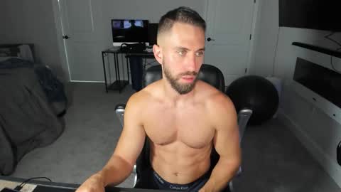 Snapshot of jakeorion chatting on 05.27.26 Jake Orion online show from 05.27.26