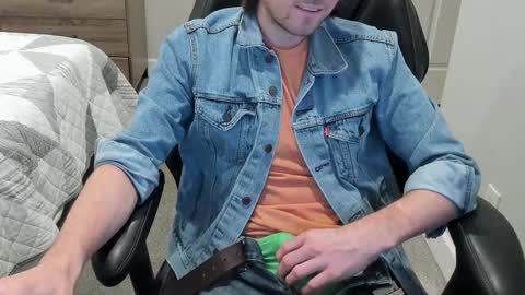 jakesnake442 online show from 02.19.25