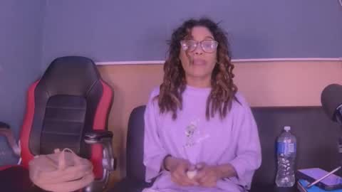 Snapshot of jamaicanbabex chatting on 12.03.24 jamaicanbabex online show from 12.03.24