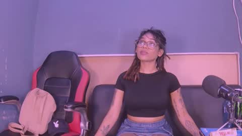 Snapshot of jamaicanbabex chatting on 12.11.24 jamaicanbabex online show from 12.11.24