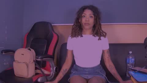 Snapshot of jamaicanbabex chatting on 12.16.24 jamaicanbabex online show from 12.16.24