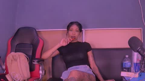 Snapshot of jamaicanbabex chatting on 12.31.24 jamaicanbabex online show from 12.31.24