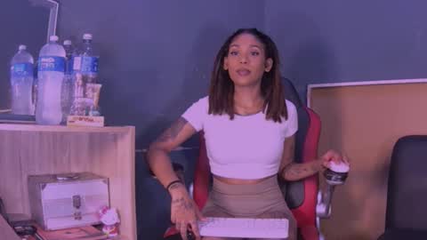 Snapshot of jamaicanbabex chatting on 01.10.25 jamaicanbabex online show from 01.10.25