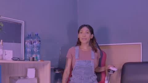 Snapshot of jamaicanbabex chatting on 01.27.25 jamaicanbabex online show from 01.27.25