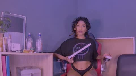 Snapshot of jamaicanbabex chatting on 01.29.25 jamaicanbabex online show from 01.29.25