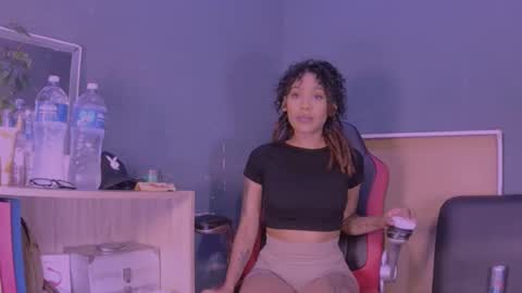 Snapshot of jamaicanbabex chatting on 01.31.25 jamaicanbabex online show from 01.31.25