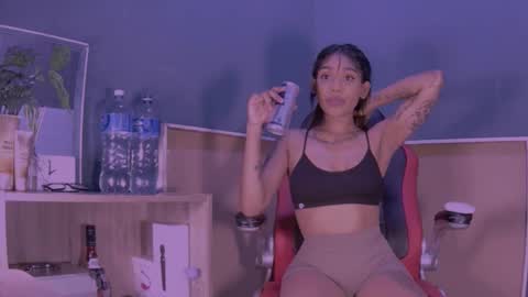 Snapshot of jamaicanbabex chatting on 02.24.25 jamaicanbabex online show from 02.24.25