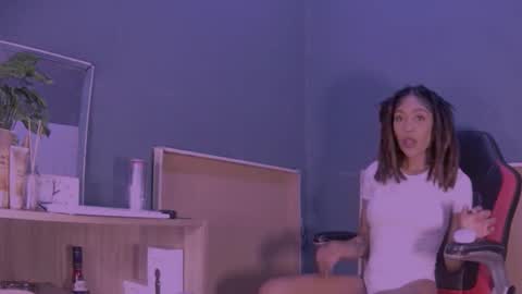 Snapshot of jamaicanbabex chatting on 02.27.25 jamaicanbabex online show from 02.27.25