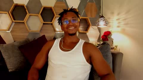   online show from 09.10.25