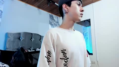 james_adamss_ online show from 01.13.26