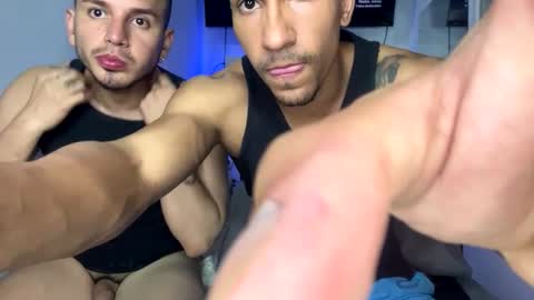 Snapshot of james_and_max chatting on 03.07.25 james_and_max online show from 03.07.25