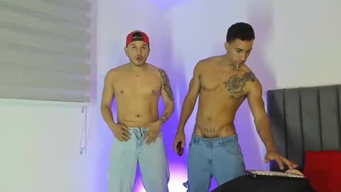 james_and_max online show from 04.27.26