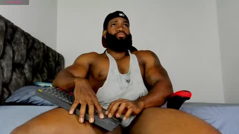 Snapshot of james_bbcmuscle chatting on 04.24.26 James BBC online show from 04.24.26