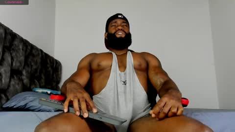 Snapshot of james_bbcmuscle chatting on 04.25.26 James BBC online show from 04.25.26