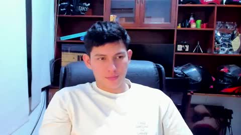 Snapshot of james_cr chatting on 01.31.25 james_cr online show from 01.31.25