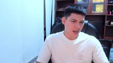 Snapshot of james_cr chatting on 02.22.25 james_cr online show from 02.22.25