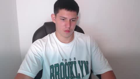 Snapshot of james_cr chatting on 02.26.25 james_cr online show from 02.26.25
