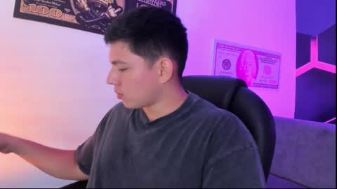 Snapshot of james_cr chatting on 09.28.25 james_cr online show from 09.28.25