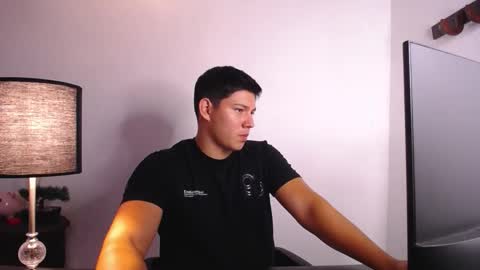 Snapshot of james_cr chatting on 10.03.25 james_cr online show from 10.03.25