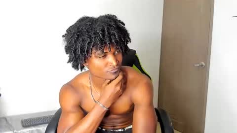 Snapshot of james_makony_1 chatting on 02.13.25 james_makony_1 online show from 02.13.25