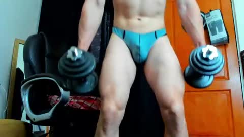 Snapshot of james_thick1 chatting on 06.19.26 James online show from 06.19.26